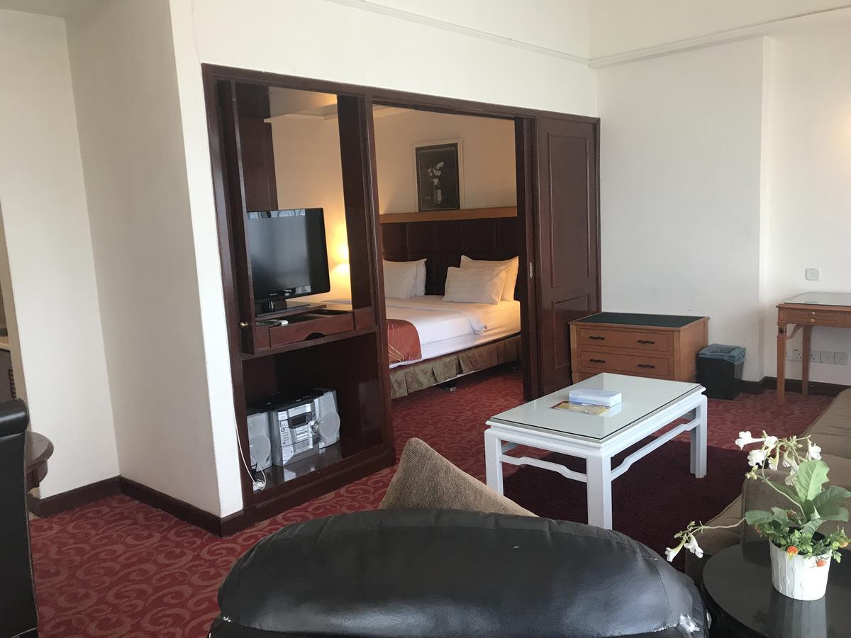 Times Square Bukit Bingtang At Kuala Lumpur Apartment Luaran gambar
